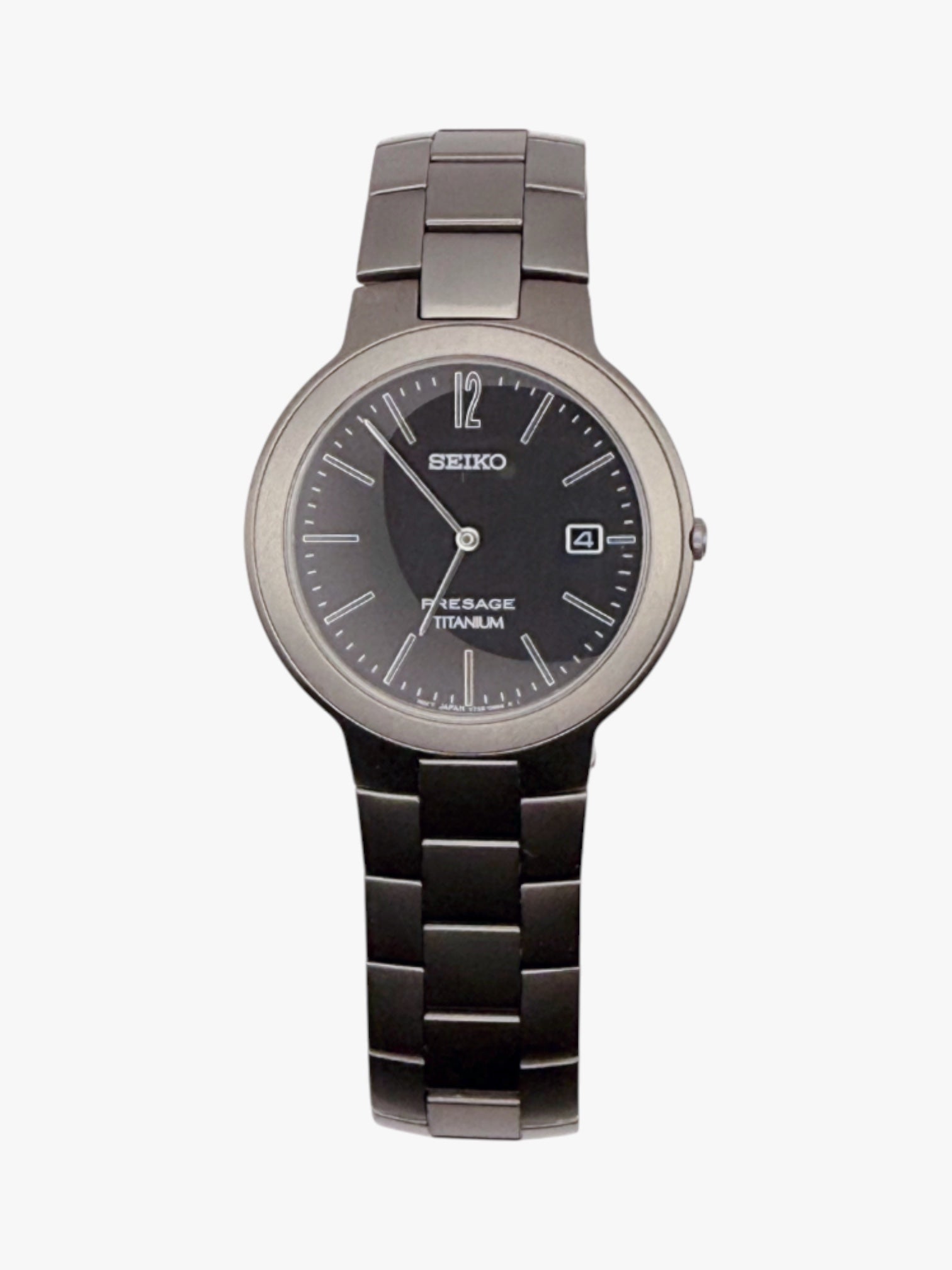 V739-0B20 Presage Titanium